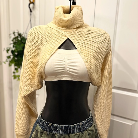 HYFVE knit shrug NWT - Picture 2 of 9